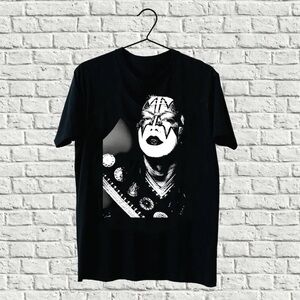 Gildan Black Graphic Tee - Short Sleeve Vintage Ace Frehley T-Shirt